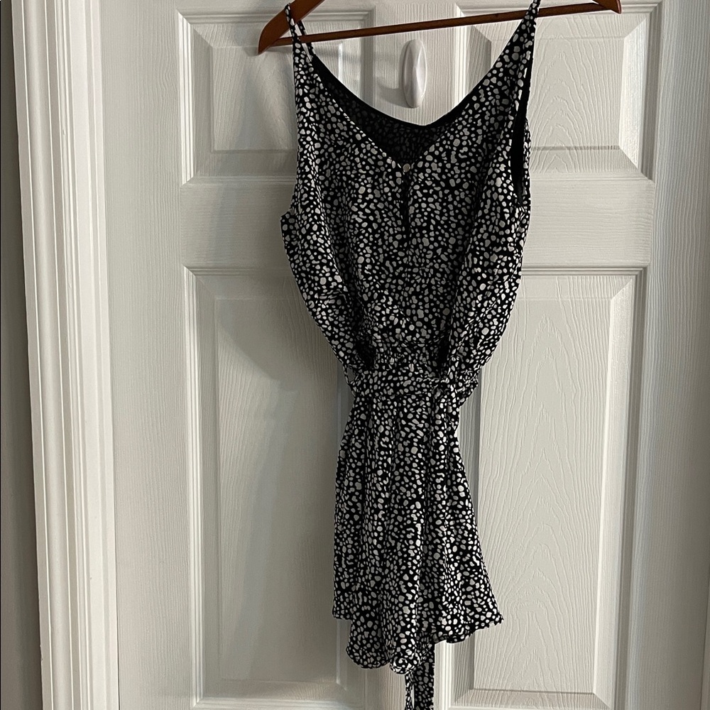 Fab’rik Black and White Spaghetti Strap Romper  Medium - Picture 4 of 5